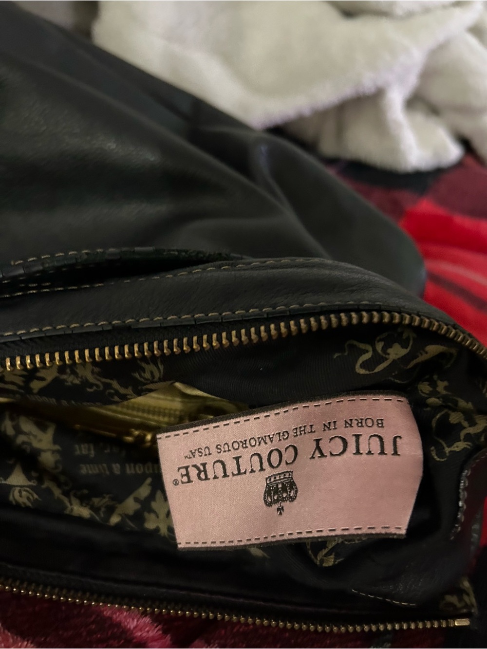Juicy Couture Black Leather Shoulder Bag with Gold Hardware Charm - Picture 5 of 5